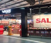 Vans banner