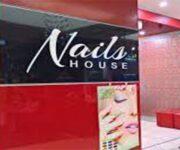 Nails banner