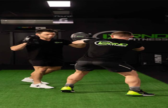 12 round fitness banner