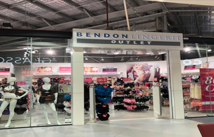 Bendon factory outlet banner
