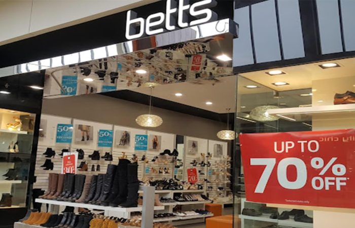 Betts banner