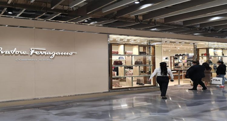 Ferragamo banner
