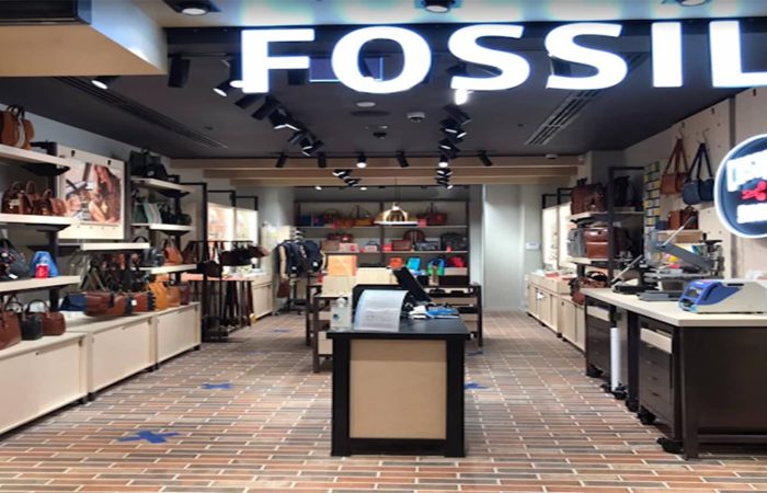 Fossil banner