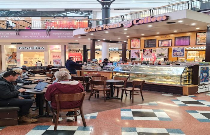 Gloria jeans coffee banner