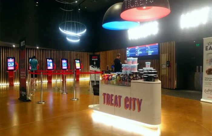 Hoyts