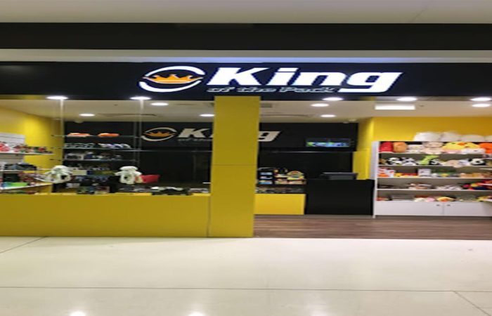 King of the pack banner