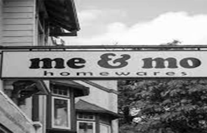 Me & mo home banner