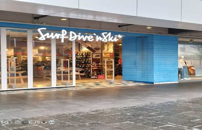 Surf Dive 'N Ski banner