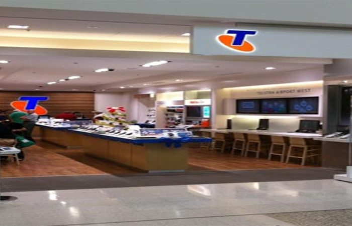 T life telstra store banner