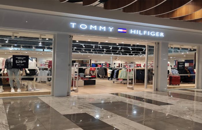 Tommy hifiger banner