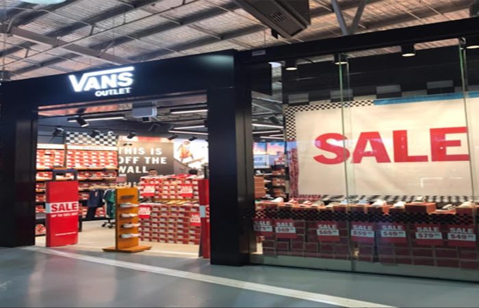 Vans banner