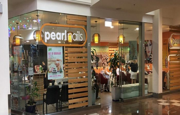 pearl-nails-gallery-image